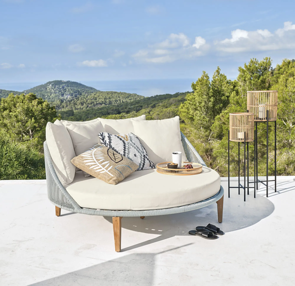 Le canapé bain de soleil